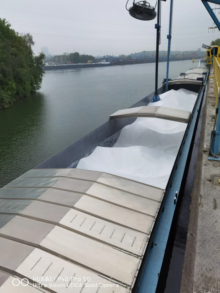 bevrachting,transport,scheepstransport,logistiek,logistics,bevrachtingskantoor,rijnmond,papendrecht