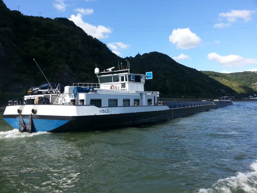 bevrachting,transport,scheepstransport,logistiek,logistics,bevrachtingskantoor,rijnmond,papendrecht